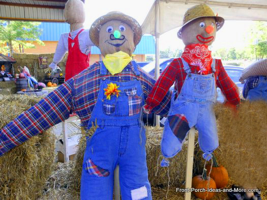 How to Build a Scarecrow - Easy Instructions