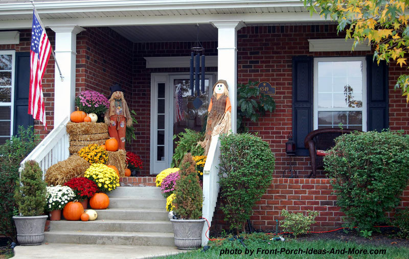 10 Curb Appealing Autumn Decorating Ideas for Your Porch