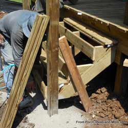 framer la construction de marches de terrasse