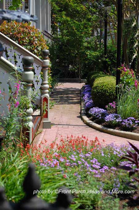 Landcaping Pictures | Home Landscaping Photos | Front Yard Landscaping ...