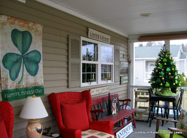 st patricks day front porch flower pots